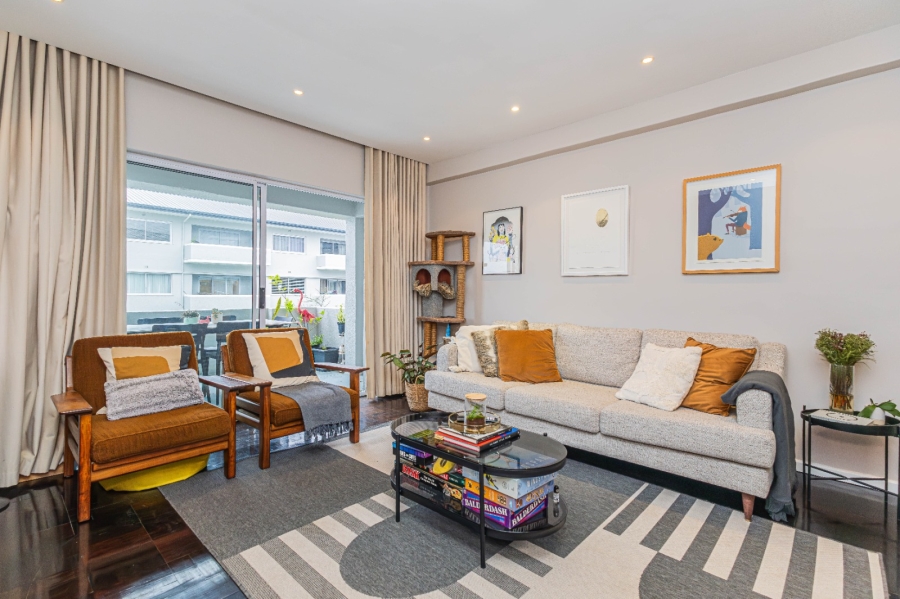 To Let 2 Bedroom Property for Rent in Sea Point Western Cape